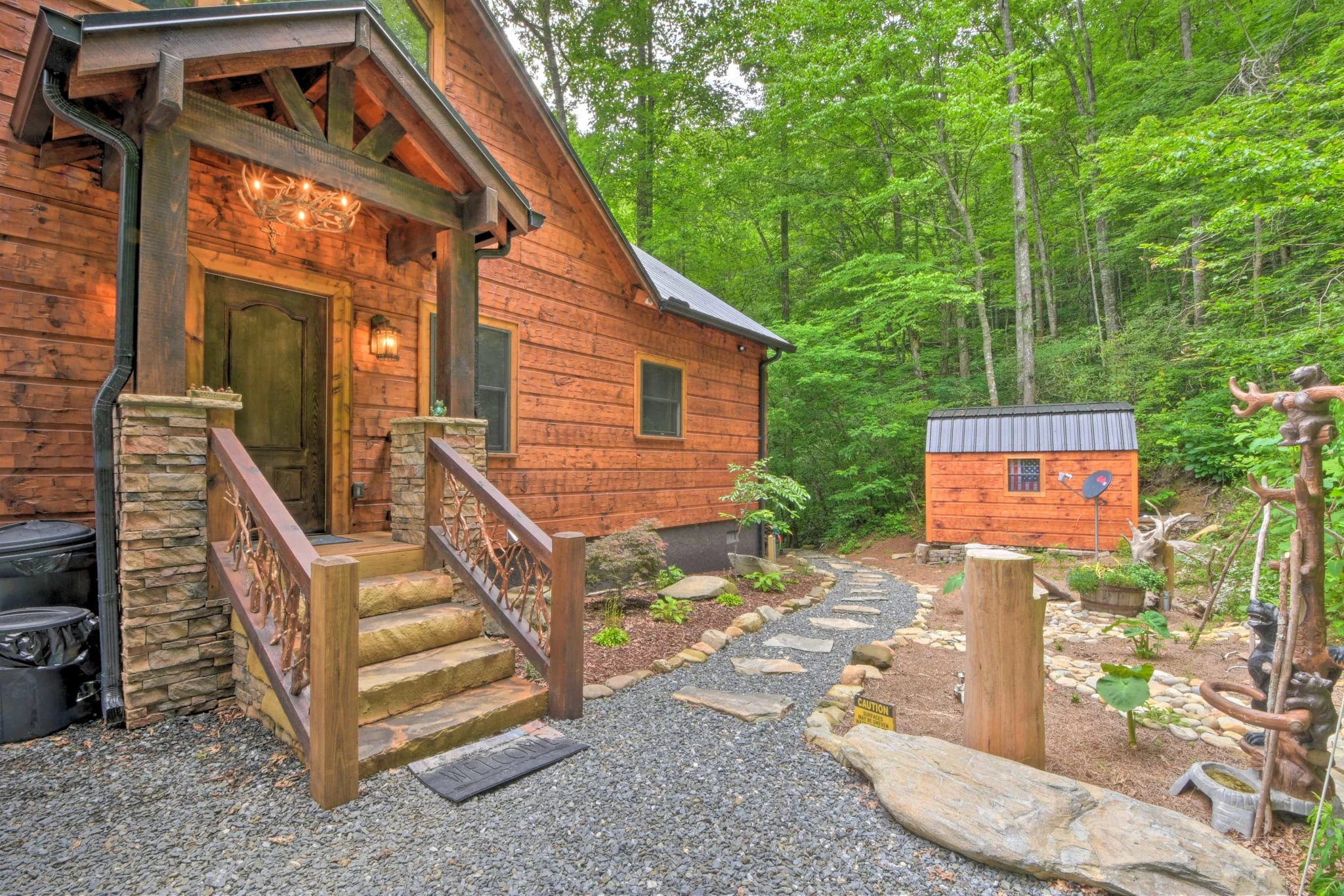 Echo Lodge Exterior 3 - stayNantahala