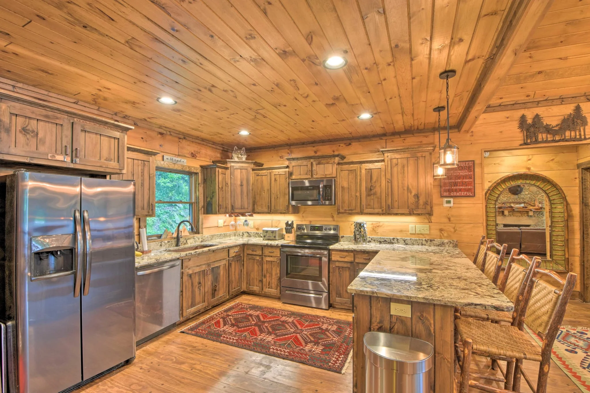 Echo Lodge Kitchen2- stayNantahala