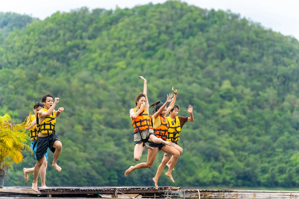 Group jumping in Nantahala Lake